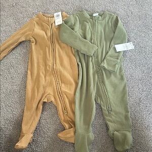 Ribbed Kids One Piece Set - Green and Tan